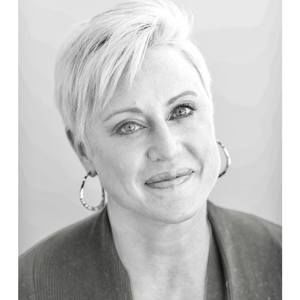 Meet your Posher, Paula